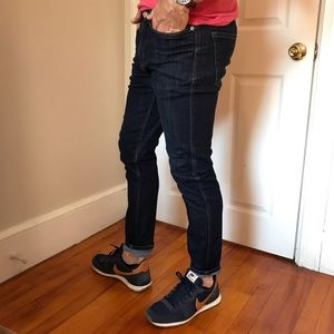 Duer L2X slim fit denim jeans. 30x30 - excellent used condition.